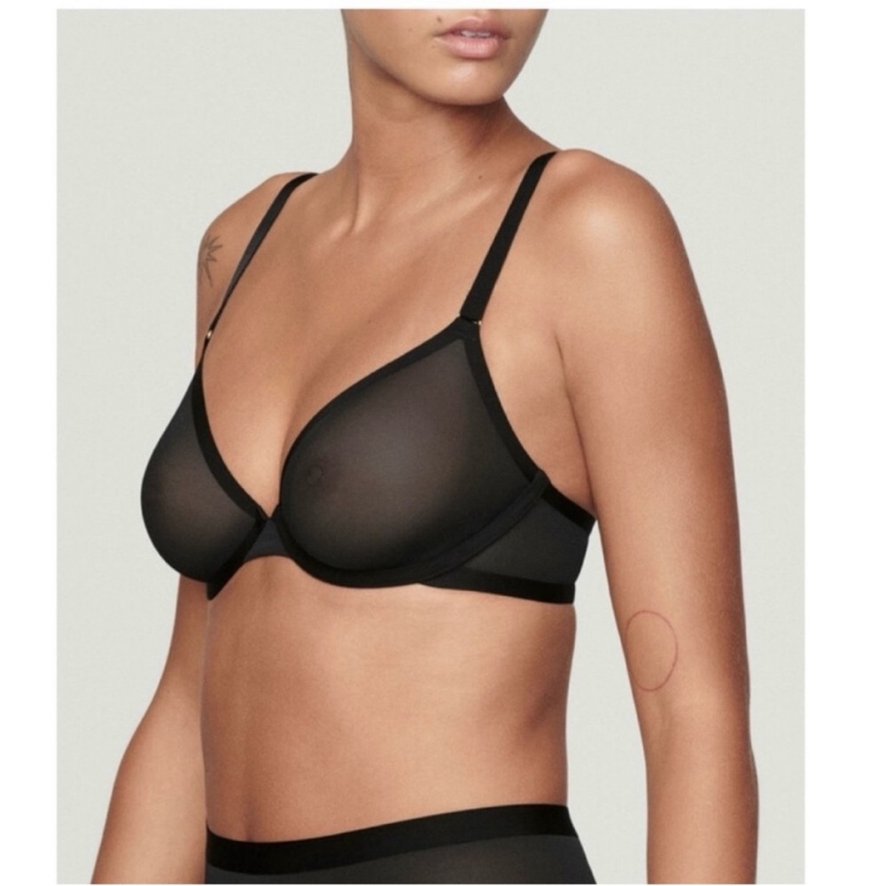 Cuup The Plunge Mesh Bra in Black SZ 32A NWOT